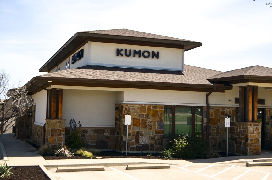 131 S Village Center Dr, Southlake, TX for sale - Building Photo - Image 1 of 1