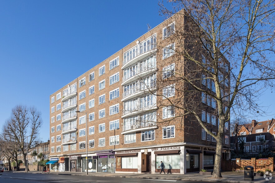 284-296 Kensington High St, London to rent - Building Photo - Image 3 of 4