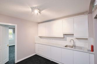 9 Victoria St, Aberdeen to rent Interior Photo- Image 2 of 2