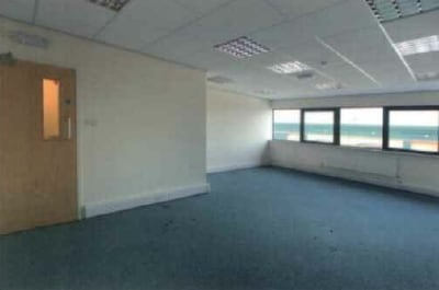 Spitfire Way, South Marston to rent - Interior Photo - Image 2 of 6