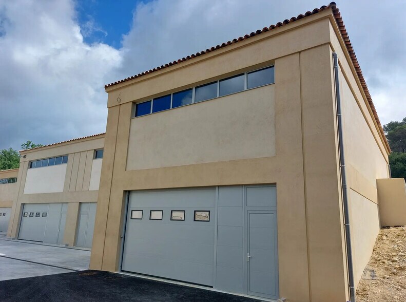 1382 Route De Biot, Valbonne to rent - Building Photo - Image 1 of 5