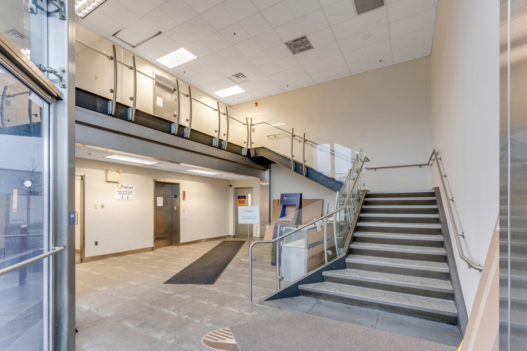 2260 State Rd, Bensalem, PA to rent Lobby- Image 1 of 8