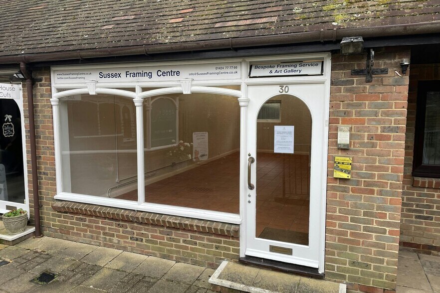 St Martins Way, Battle for sale - Building Photo - Image 1 of 1