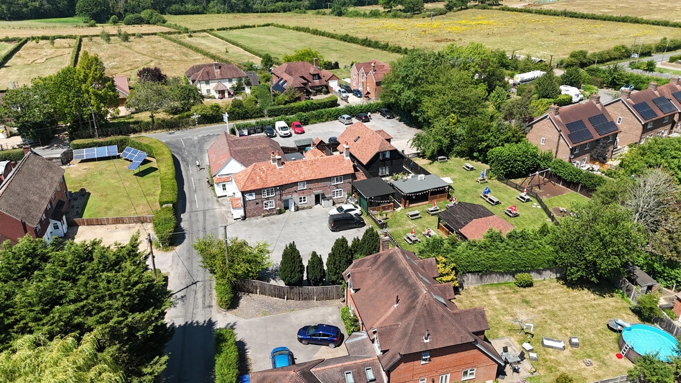 Forester Rd, Southampton for sale - Building Photo - Image 1 of 16