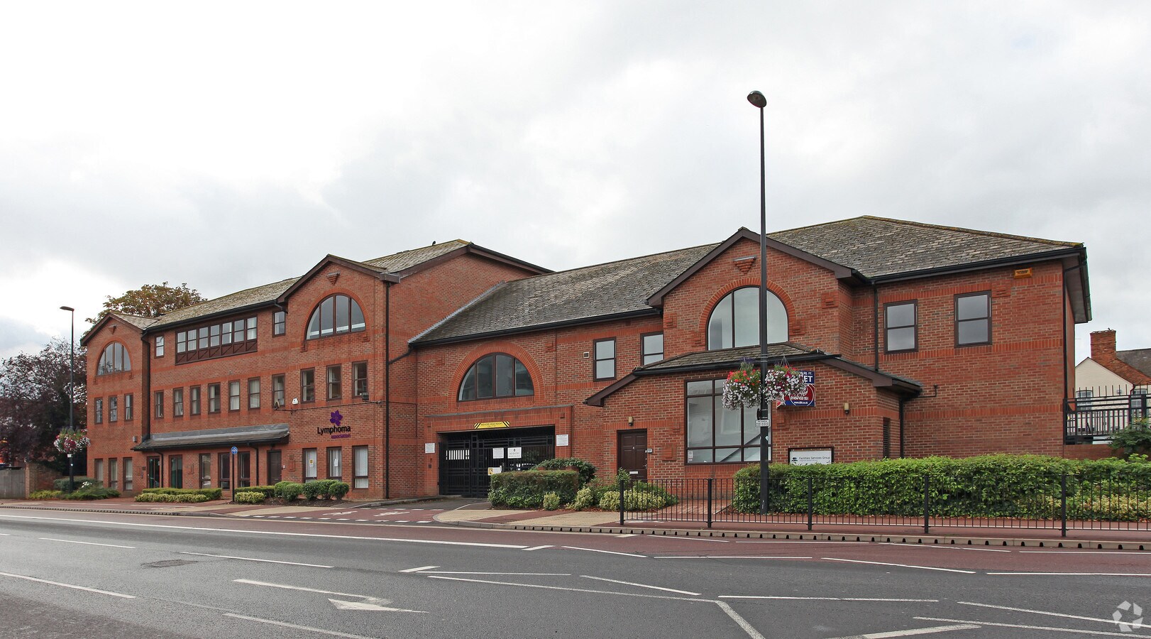 New St, Aylesbury, HP20 2PB UK