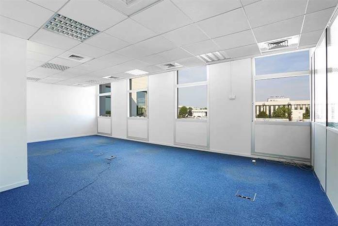 Office in Rungis to rent - Interior Photo - Image 3 of 5