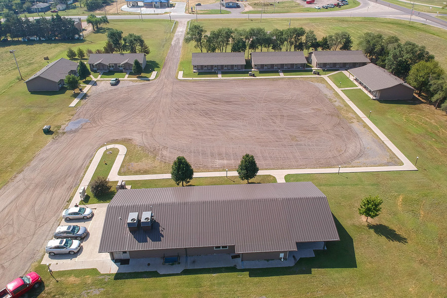 1100 W 14th St, Harper, KS for sale - Primary Photo - Image 1 of 1