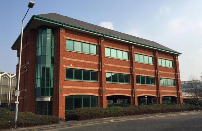 More details for 5 Mondial Way, Hayes - Office to Rent