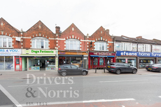 500 Lordship Ln, London for sale Primary Photo- Image 1 of 1