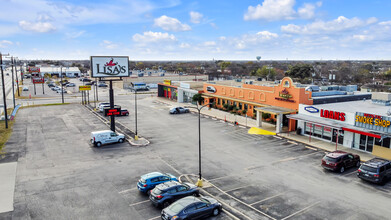 813-853 Bandera Rd, San Antonio, TX for rent Building Photo- Image 1 of 14