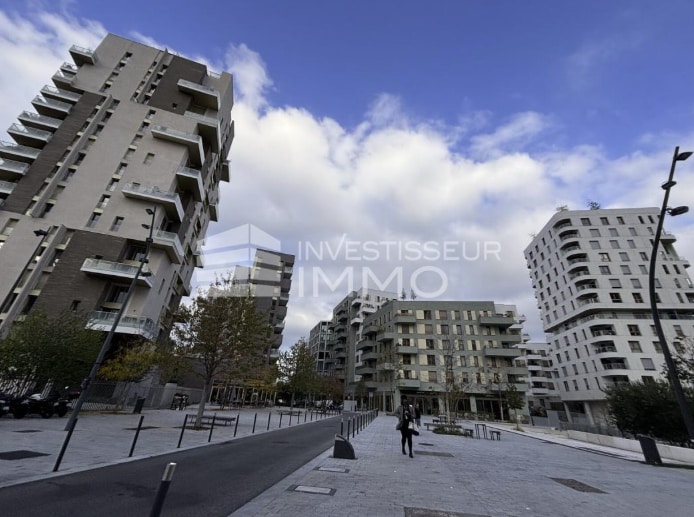 Retail in Asnières-sur-Seine for sale - Building Photo - Image 1 of 4