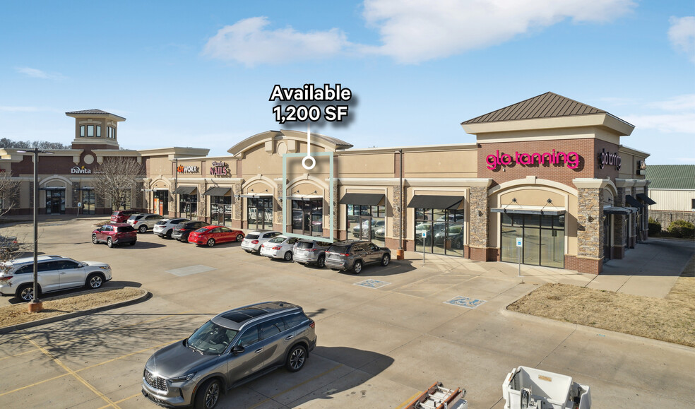 1640-1728 N 9th St, Broken Arrow, OK for rent - Building Photo - Image 1 of 3