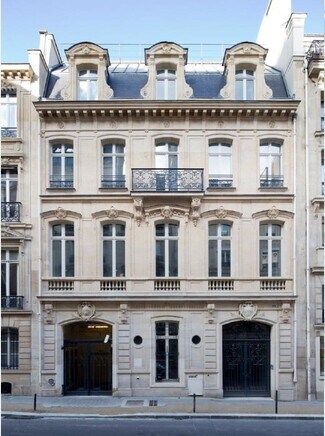 More details for 38 Rue La Bruyère, Paris - Office to Rent