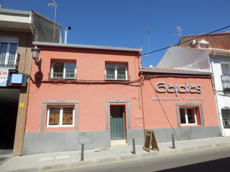 Retail in Algete, Madrid to rent - Primary Photo - Image 1 of 1
