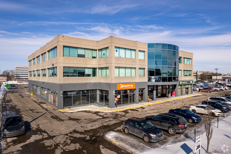 315-317 Blvd Brunswick, Pointe-claire, QC for rent - Primary Photo - Image 1 of 10