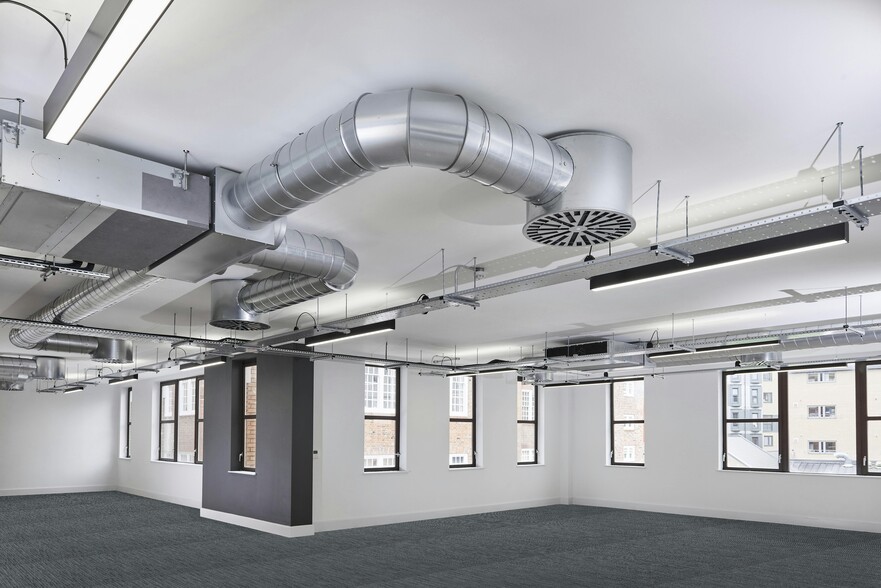 58-60 St Aldates, Oxford to rent - Building Photo - Image 2 of 6