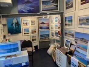 5 Cyril Noall Square, Fore St, St Ives to rent Interior Photo- Image 1 of 2