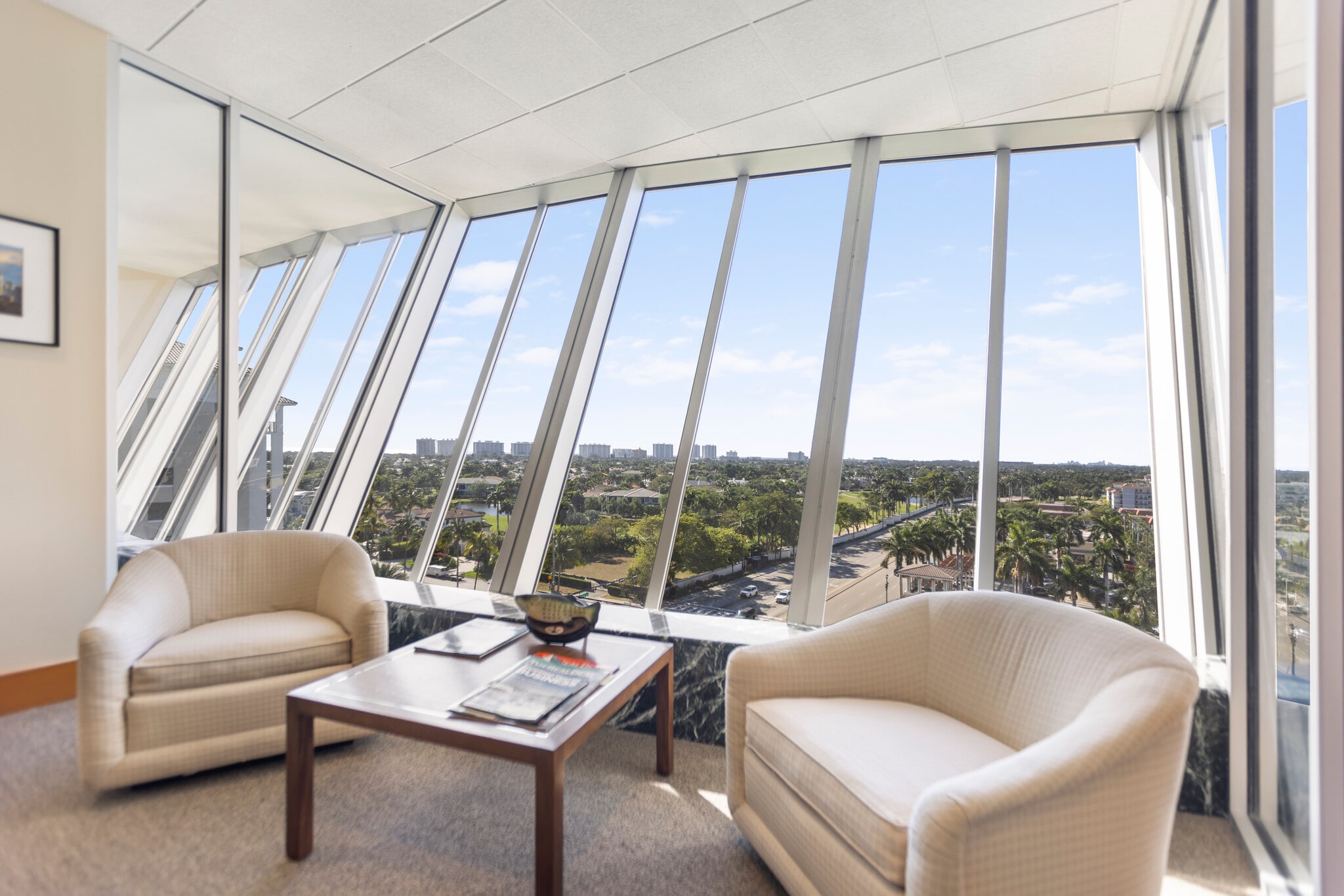 925 S Federal Hwy, Boca Raton, FL to rent Interior Photo- Image 1 of 2