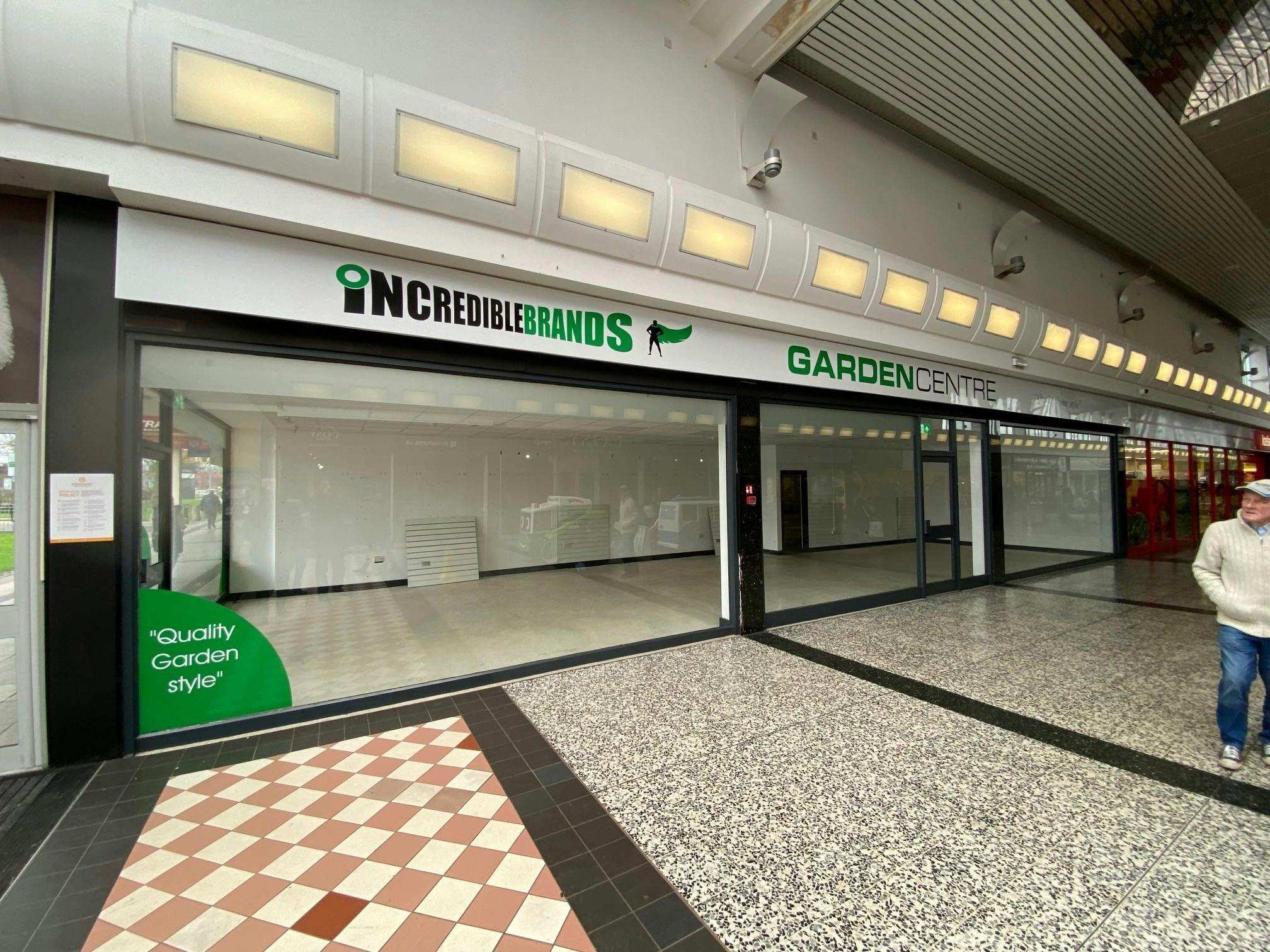 Crossgates, Leeds to rent Building Photo- Image 1 of 1