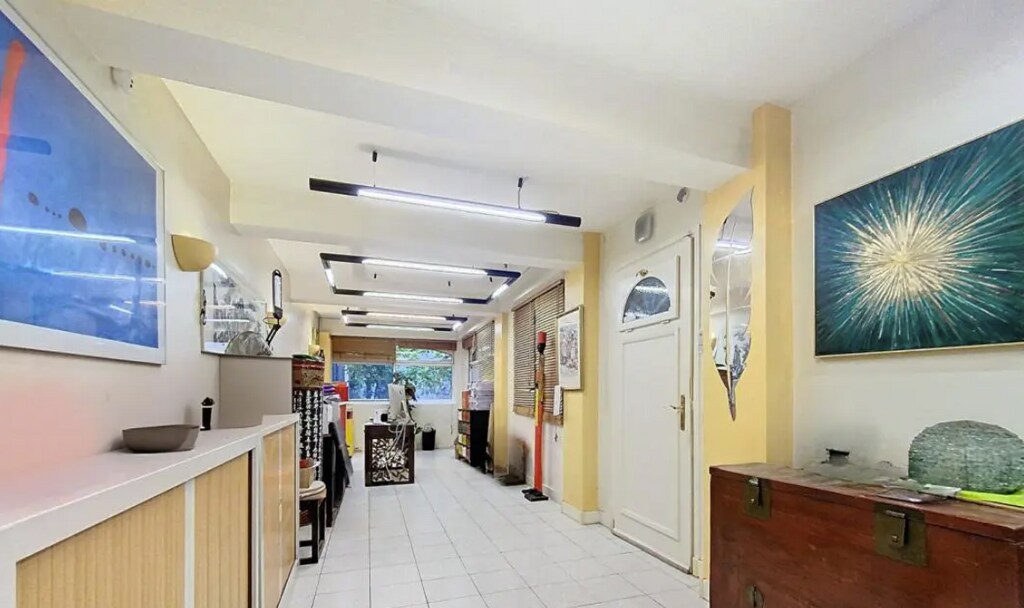 Vente Bureaux 68 m² - Photo 1