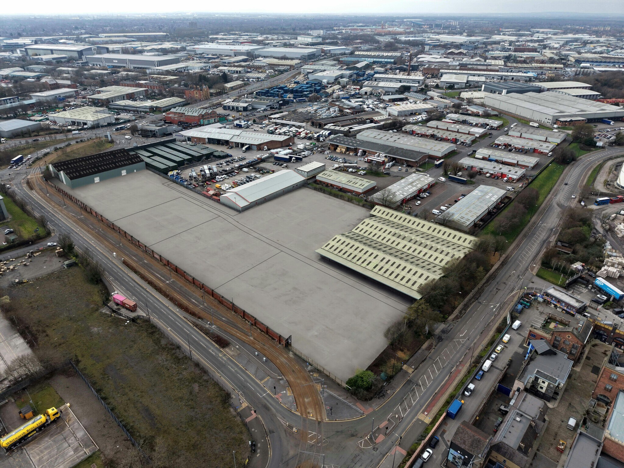 Trafford Wharf Rd, Manchester to rent Building Photo- Image 1 of 2