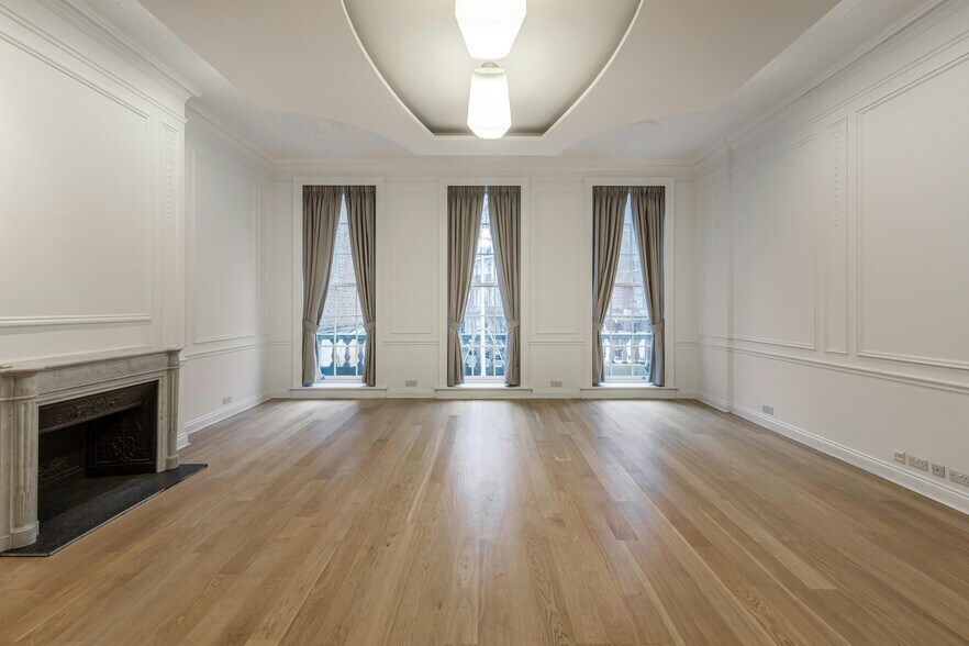 12 Hobart Pl, London to rent - Interior Photo - Image 2 of 16