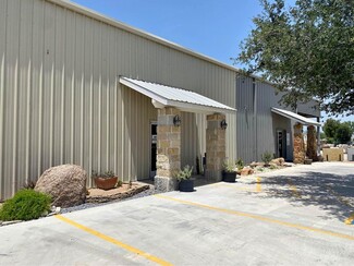 More details for 1100 E Expressway 83, Donna, TX - Light Industrial for Rent