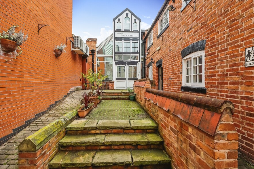 54 King St, Leicester to rent - Building Photo - Image 3 of 4