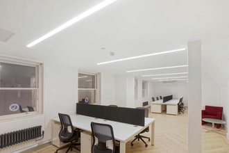 2 Devonshire Sq, London to rent Interior Photo- Image 2 of 6