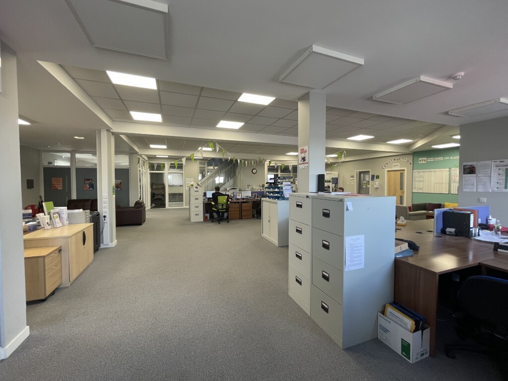 12-14 Seafield Rd, Inverness to rent Interior Photo- Image 1 of 6