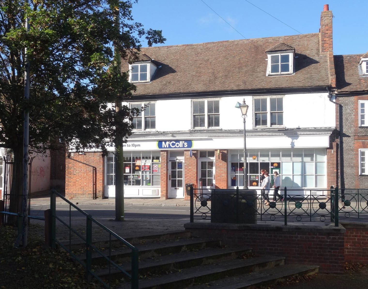 97 High St, Sittingbourne for sale Primary Photo- Image 1 of 1