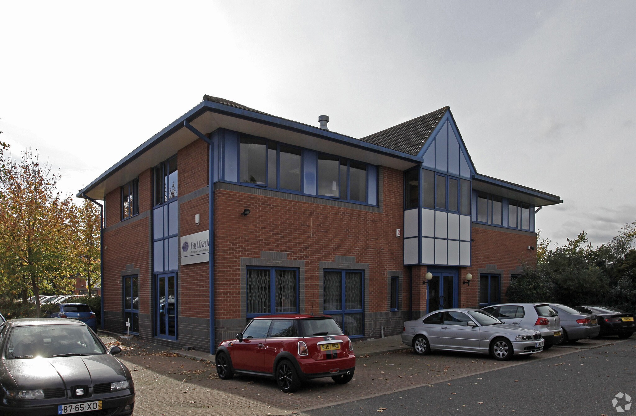 Tolpits Ln, Watford for sale Primary Photo- Image 1 of 1