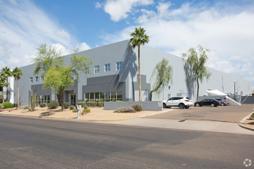 7100 W Erie St, Chandler, AZ for rent - Building Photo - Image 2 of 10