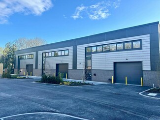 More details for Longstone Rd, Manchester - Industrial for Rent