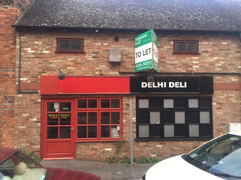 50 Ram Yard, Bedford for sale - Primary Photo - Image 1 of 1