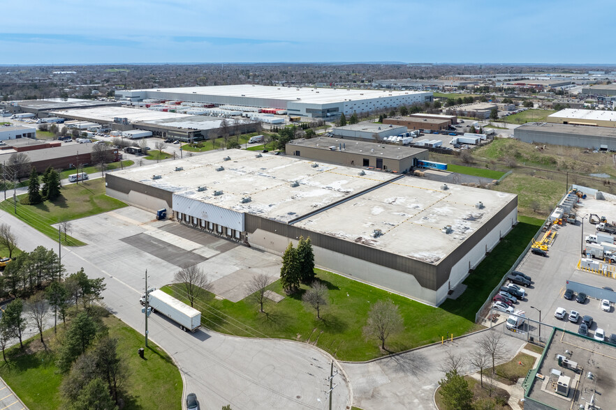 2 Colony Ct, Brampton ON - Commercial Property