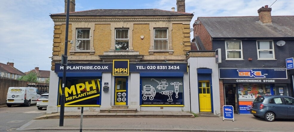 120 Hertford Road portfolio of 2 properties for sale on LoopNet.co.uk - Building Photo - Image 3 of 6