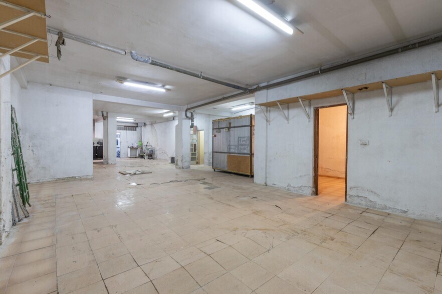 Calle Asturias, 29, Granada, Granada for sale - Building Photo - Image 3 of 6