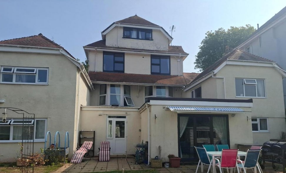 22 Bridge Rd, Torquay for sale - Building Photo - Image 2 of 7