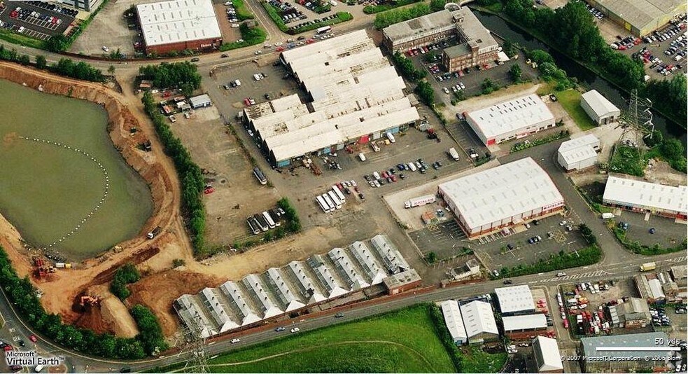 Rounds Green Rd, Oldbury B69 2RD