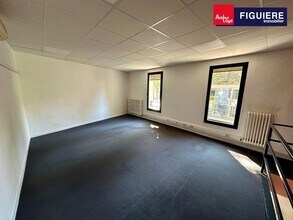 70 Cours Gambetta, Aix-en-Provence for sale Interior Photo- Image 2 of 5