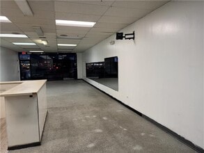 1703-1759 W Algonquin Rd, Mount Prospect, IL to rent Building Photo- Image 2 of 3