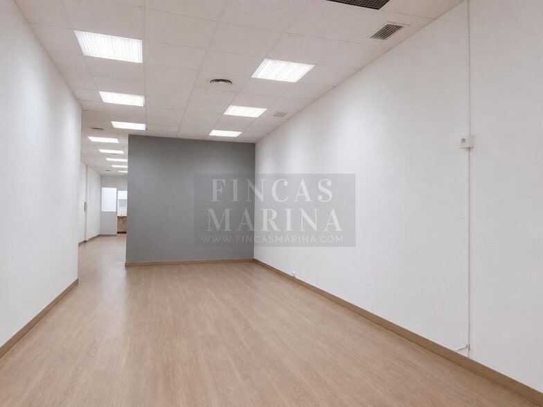 Retail in Gavà, Barcelona to rent - Interior Photo - Image 1 of 4