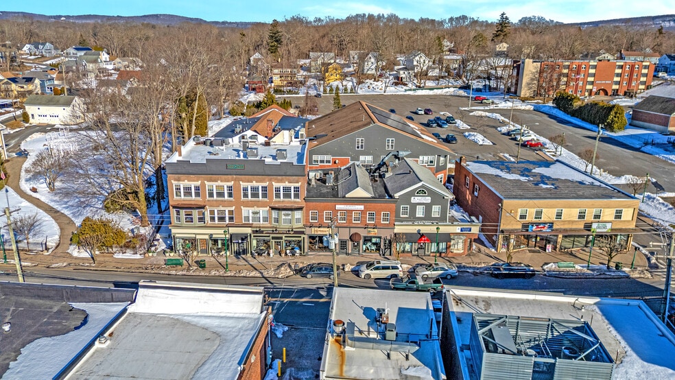 Abby Park - 29-35 & 51 North Main Street portfolio of 2 properties for sale on LoopNet.co.uk - Building Photo - Image 2 of 4