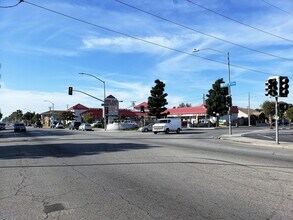 305 W Arbor Vitae St, Inglewood, CA for rent Building Photo- Image 1 of 11