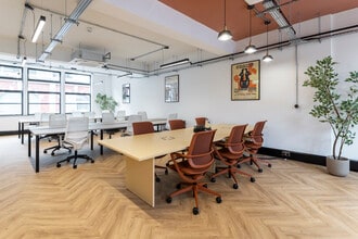 12-13 Poland St, London to rent Interior Photo- Image 2 of 12