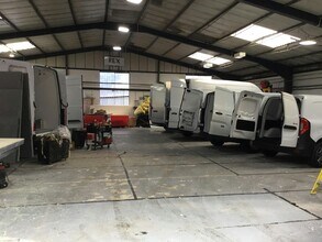 1-5 Cowbeech Hl, Hailsham to rent Interior Photo- Image 2 of 2