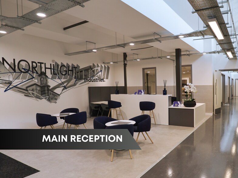 Glen Way, Brierfield to rent - Lobby - Image 2 of 32