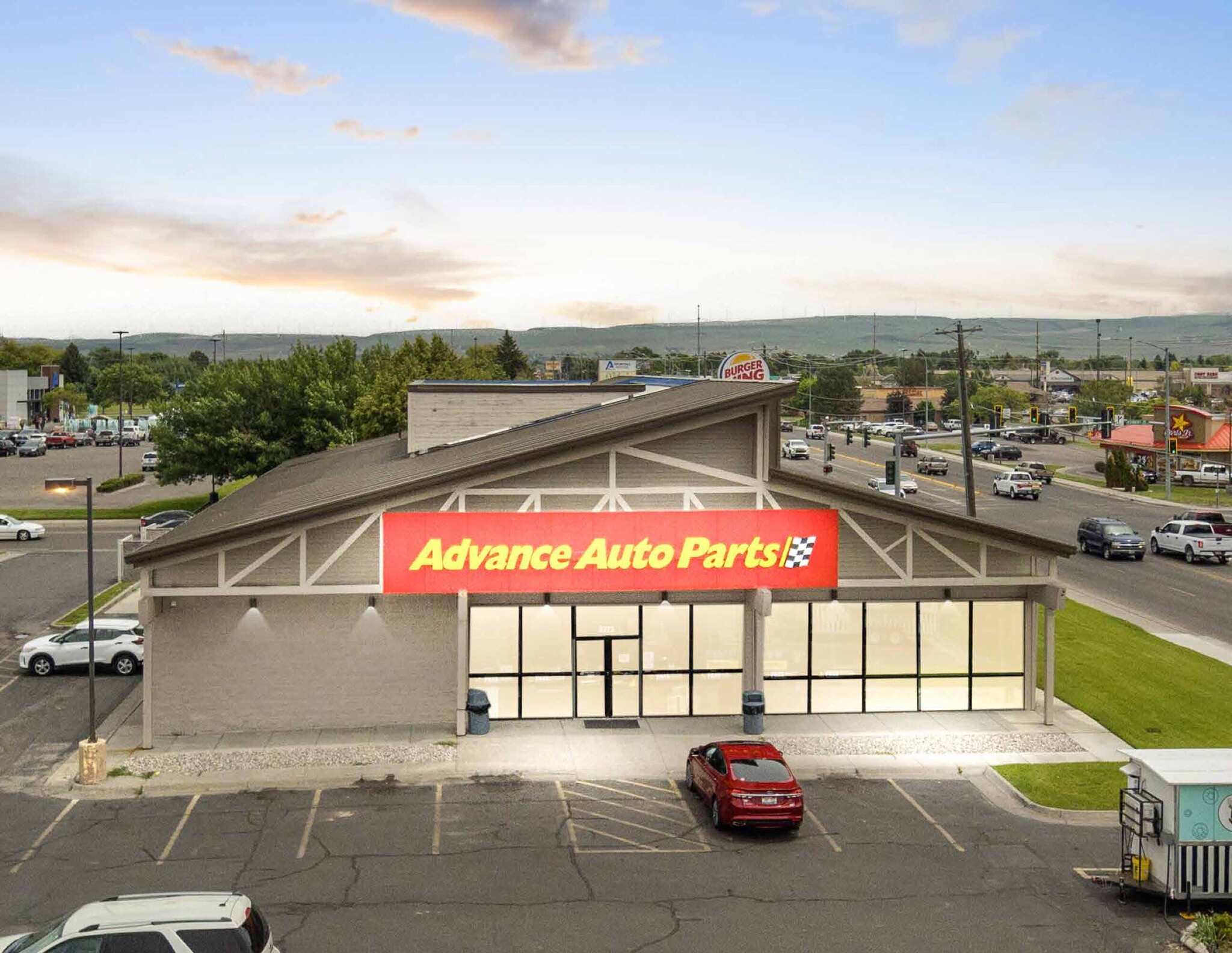 2275 E 17th St, Idaho Falls, ID for sale Building Photo- Image 1 of 3