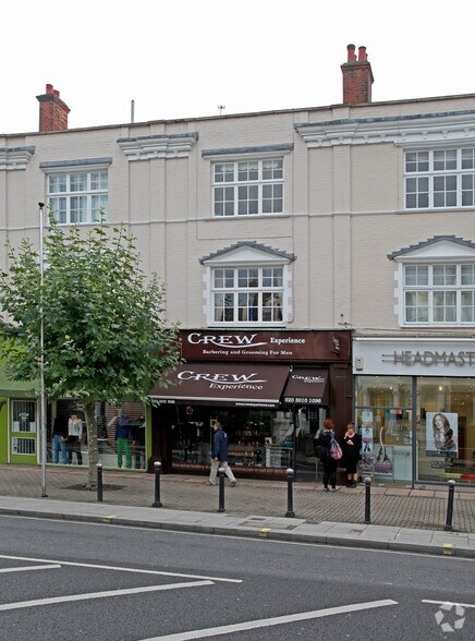 911 Fulham Rd, London to rent - Building Photo - Image 2 of 3